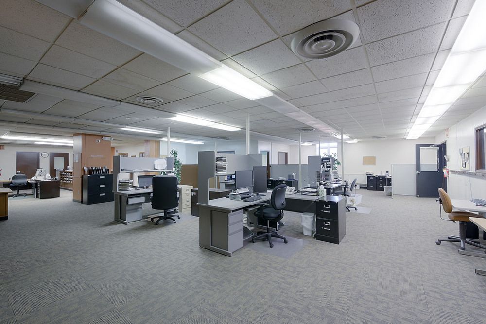 The Daily Dispatch Building: 1720 5th Ave, Moline, IL 61265